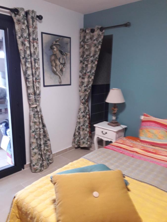 Le Mas Dei Rigaou Chambres D Hotes Туртур Экстерьер фото